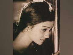 
      
      Birthday wishes pour in for Aishwarya Rai Bachchan
      
      