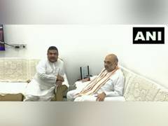 
      
      West Bengal Leader of Opposition Adhikari meets Amit Shah
      
      