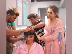 
      
      Sara Ali Khan introduces 'hottest nurse Varuna Dhawan' in...
      
      