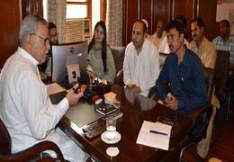 
      
      Advisor to J-K Governor meets delegations, individuals to...
      
      