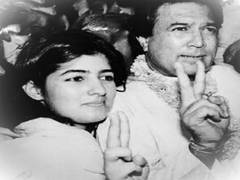 
      
      Twinkle Khanna remembers father Rajesh Khanna on his birth...
      
      