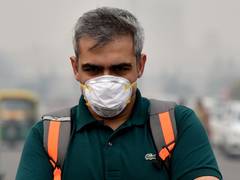 
    Air pollution slightly less in Delhi, but concerns persist
    