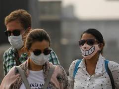 
    Delhi's air quality remains in 'poor' category, overall AQI 215
    