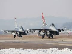 
      
      S Korea, US start joint air exercise for 5 days from today
      
      