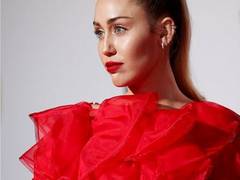
      
      Miley Cyrus says she 'fell off' amid pandemic, reveals she's...
      
      