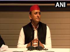 
      
      UP Polls: Bhim Army chief refused to form alliance with SP...
      
      