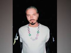 
      
      J Balvin set to headline 'Fortnite' Halloween concert
      
      