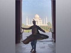 
      
      'Atrangi Re': Akshay Kumar dresses as Shah Jahan twirls in...
      
      