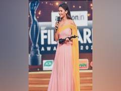 
      
      Alia Bhatt celebrates Filmfare victory by thanking cast, crew...
      
      