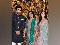 
      
      Alia Bhatt receives a heartfelt wish from Neetu Kapoor on her...
      
      