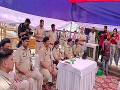 
      
      Jahangirpuri violence: Delhi police hold meeting 
      
      