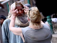 
      
      Big B shares behind the scenes picture from 'Gulabo Sitabo'
      
      