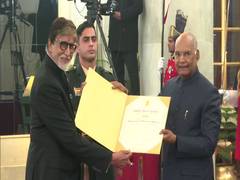 
      
      Amitabh Bachchan receives prestigious Dada Saheb Phalke award
      
      