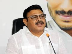 
      
      YSRCP MLA demands arrest of SEC Nimmagadda Ramesh Kumar
      
      