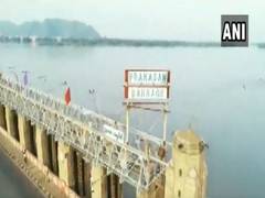 
      
      Andhra govt releases water into Krishna canals from Prakasam...
      
      
