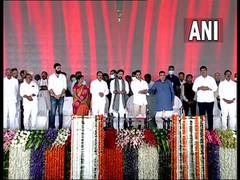 
      
      Nitin Gadkari, Andhra CM inaugurate West Flyover at...
      
      