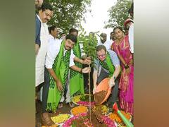 
      
      Andrew Fleming participates in Green India Challenge
      
      