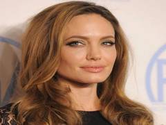 
      
      Angelina Jolie calls those angry by 'Eternals' same-sex...
      
      