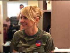 
      
      Anna Faris thanks fire department after her family was saved...
      
      