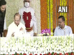 
      
      Vinai Kumar Saxena takes oath as Delhi's lieutenant governor
      
      