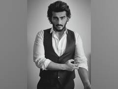 
      
      Pandemic has decluttered a lot for me: Arjun Kapoor 
      
      