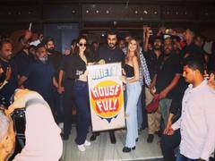 
      
      Arjun Kapoor feels overwhelmed as Housefull board shines at halls
      
      