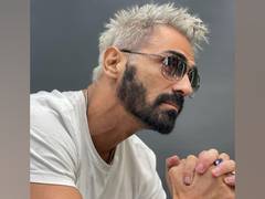 
      
      Arjun Rampal says goodbye to blonde hair
      
      