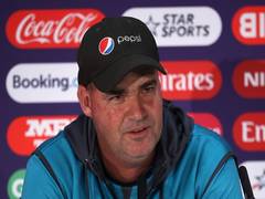 
      
      Mickey Arthur confident that Pakistan will qualify to semi-final
      
      