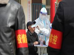
      
      China's Shanghai logs 3,238 local COVID-19 cases
      
      