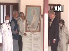 
      
      UK Prime Minister visits Sabarmati Ashram in Ahmedabad
      
      