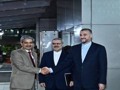 
    Iranian Foreign Minister arrives in India to boost ties
    