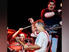 
      
      Eddie Van Halen's son Wolfgang slams Grammy for father's...
      
      