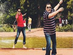 
      
      'Mujhe aapka bachpana yaad rahega': Ayushmann Khurrana on...
      
      