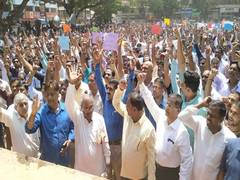 
      
      More than 2000 mining dependents launch protest in Goa 
      
      