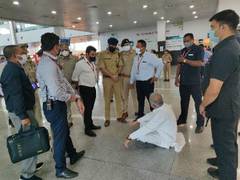 
      
      I'm being stopped at Lucknow airport without any order,...
      
      