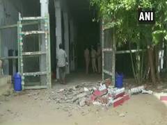 
      
      Tamil Nadu: Three injured after school's balcony collapses in...
      
      