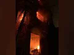 
      
      Major fire breaks out in Delhi's Gandhi Nagar
      
      