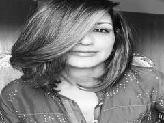 
      
      Sonali Bendre misses her curly hair, on 'good hair day'
      
      