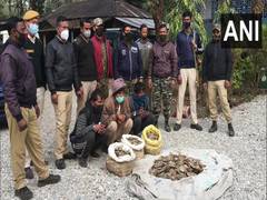 
      
      West Bengal: Belakoba forest officials seized pangolin...
      
      