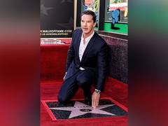 
      
      Benedict Cumberbatch dedicates his Hollywood Walk of Fame...
      
      