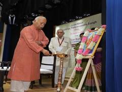 
      
      Mohan Bhagwat interacts with foreign media in New Delhi
      
      