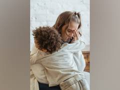 
    Study finds maternal depression linked to child anxiety, depressive symptoms
    