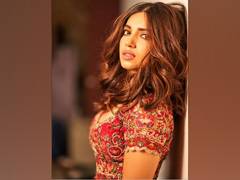
      
      Bhumi Pednekar reveals how she drew inspiration from Karisma...
      
      