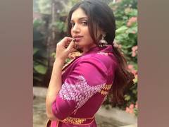
      
      Bhumi Pednekar shares delightful experience from 'Saand Ki...
      
      