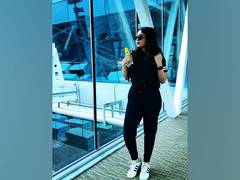 
      
      Bhumi Pednekar jets off to Lucknow for 'Pati, Patni Aur Woh'
      
      