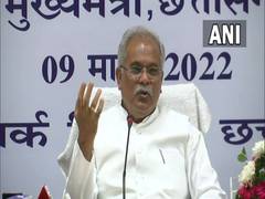
      
      Chhattisgarh CM transfers fourth instalment
      
      