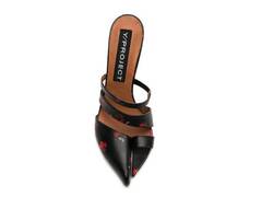 
      
      Move over peep-toes, the 'big-toe' is here to raise the...
      
      