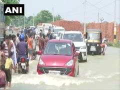 
      
      Bihar: Darbhanga-Samastipur road inundated with floodwater
      
      