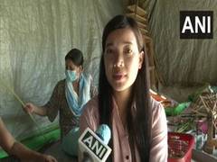 
      
      27-year-old woman spins yarn from lotus stalks in Manipur 
      
      