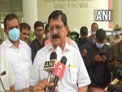
      
      Karnataka Bitcoin Scam: Prime accused Sriki has links with...
      
      